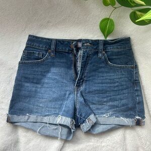 Just USA perfectly distressed denim shorts, frayed hem size 26